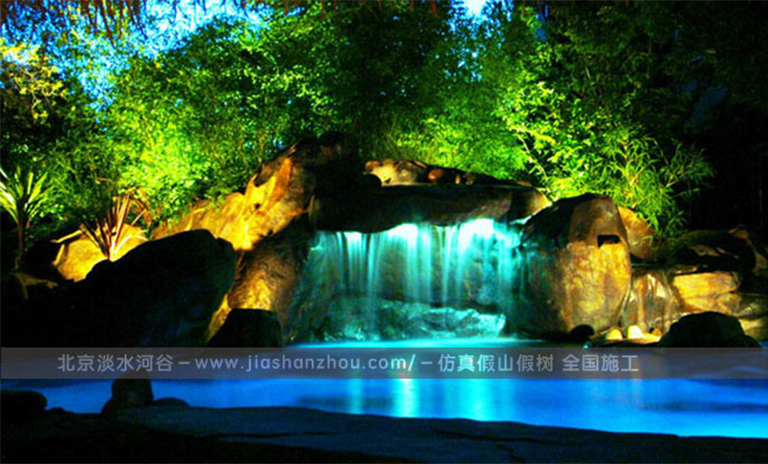 塑石假山造景在主題餐廳主題酒店的應(yīng)用中應(yīng)該注意幾點(diǎn)