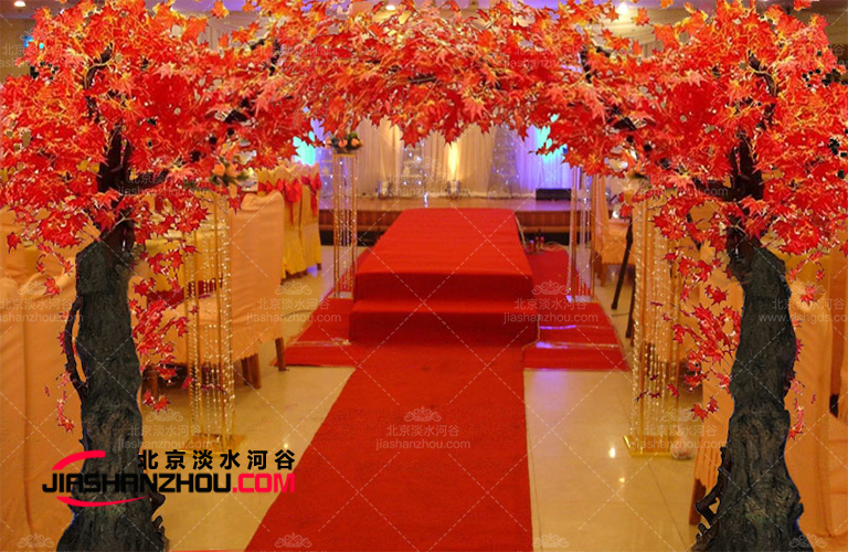 大型高端仿真樹(shù)北京摩卡浪漫婚禮布景策劃必備