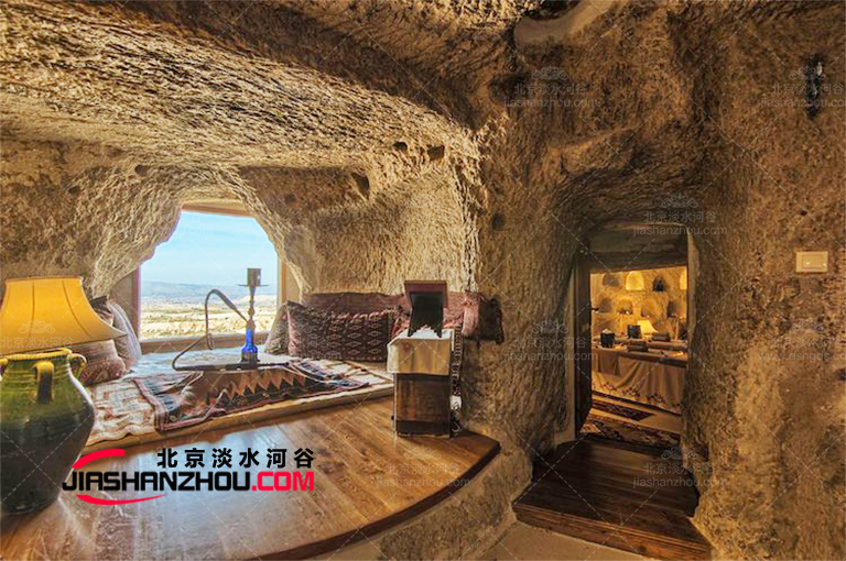 人造洞穴咖啡廳創(chuàng)新設(shè)計(jì)品味不一樣的意式風(fēng)情
