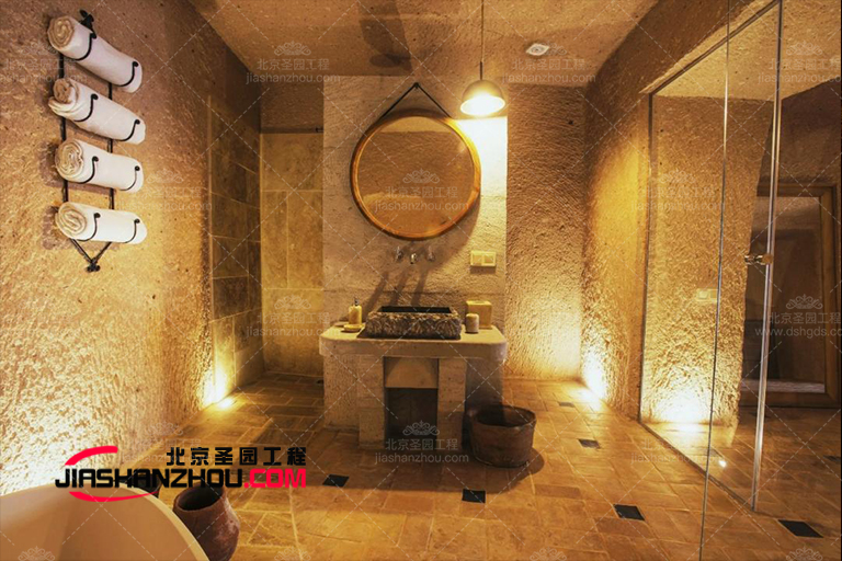天然巖洞酒店衛(wèi)浴為奢華空間設(shè)計(jì)是豪華度假勝地優(yōu)選